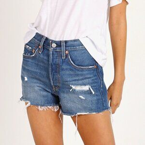 Levi's 501 High Rise Medium Wash Raw Hem Denim Shorts Summer Festival Women's 30